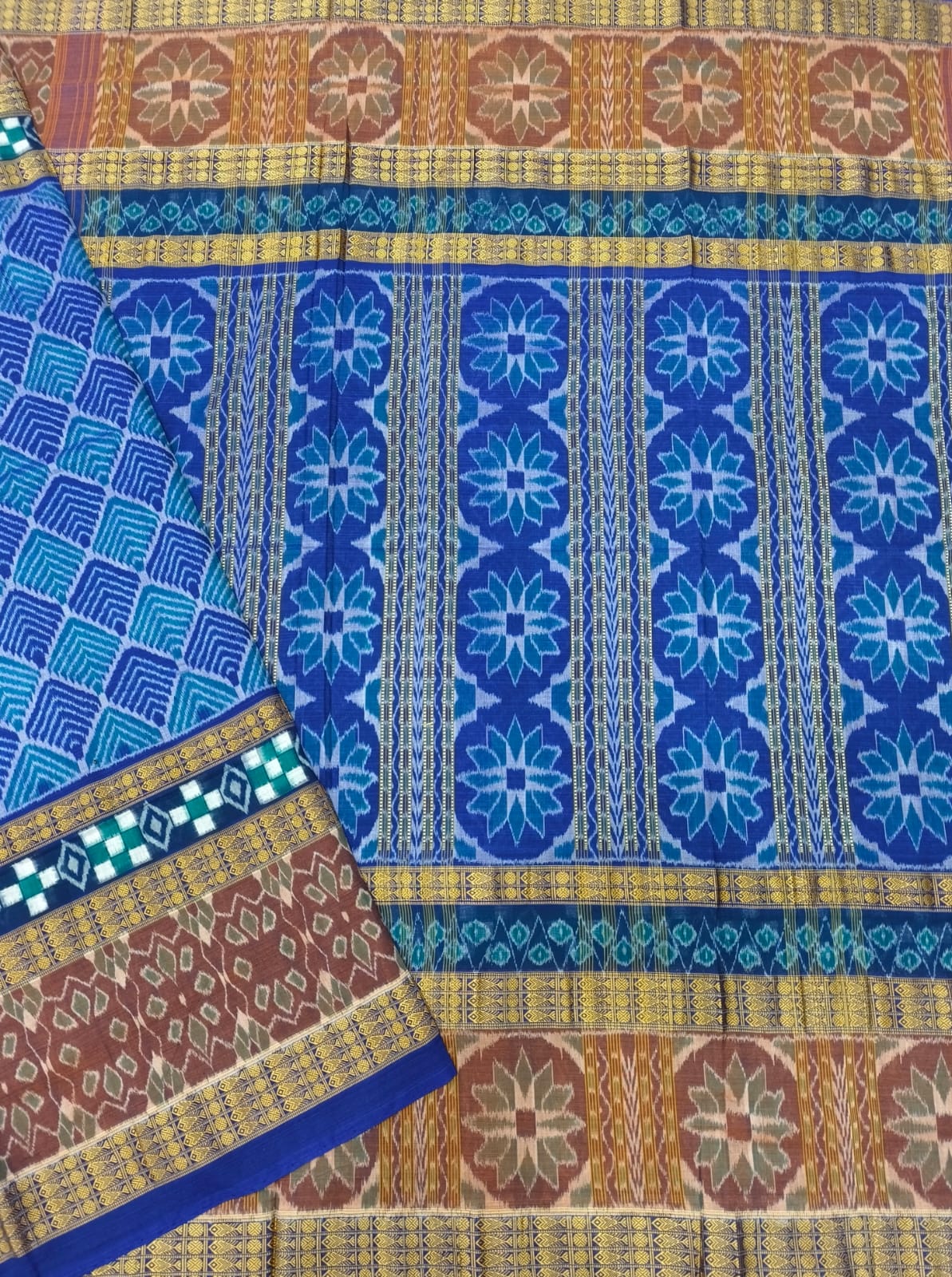 3D BANDHA DOUBLE BORDER SAREE