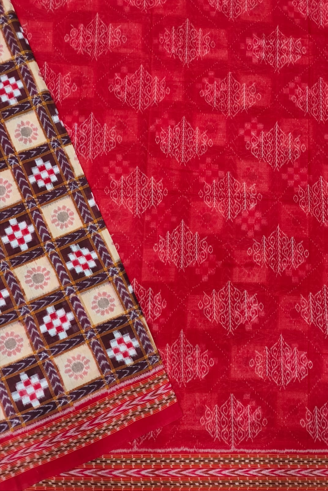 10 KUTHI FLOWER SAKTA SAREE