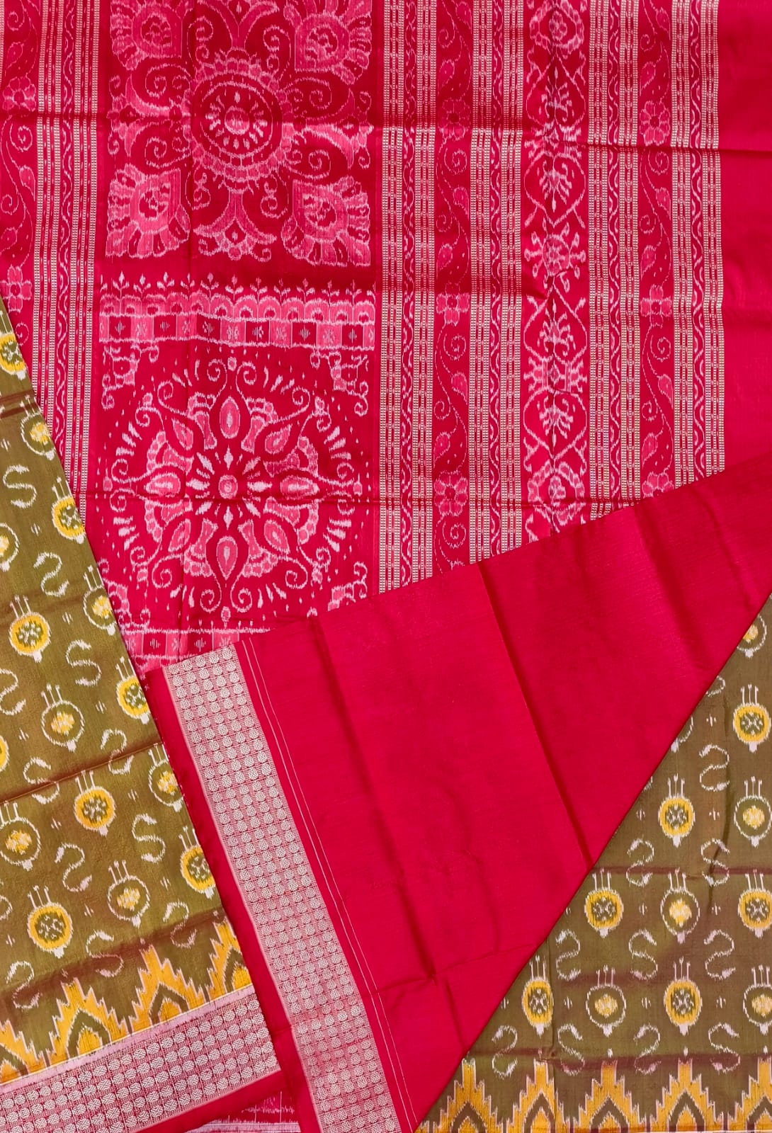 GOLDEN OLIVE GREEN BANDHA SILK SAREE