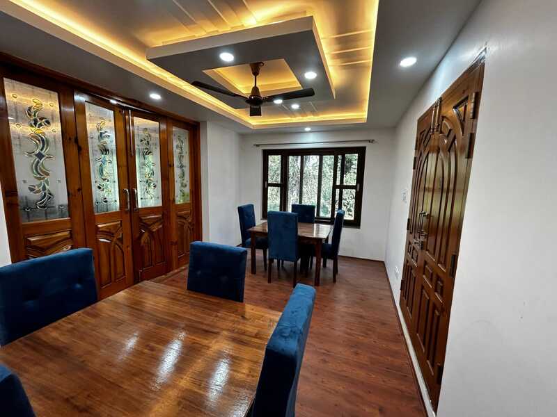 Felis Leo's Apple Cottage Pathan Colony Srinagar Kashmir