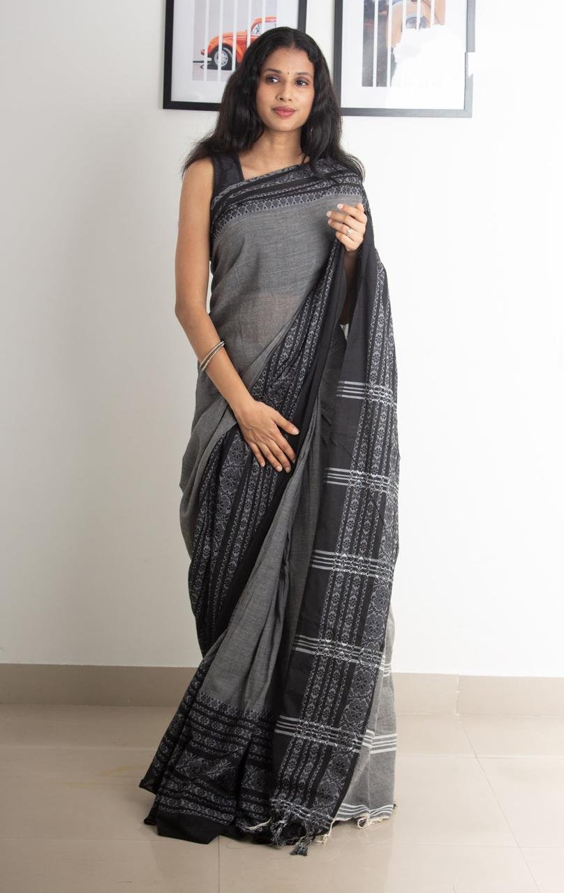 Yatika - यातिका ( Khadi cotton sarees )