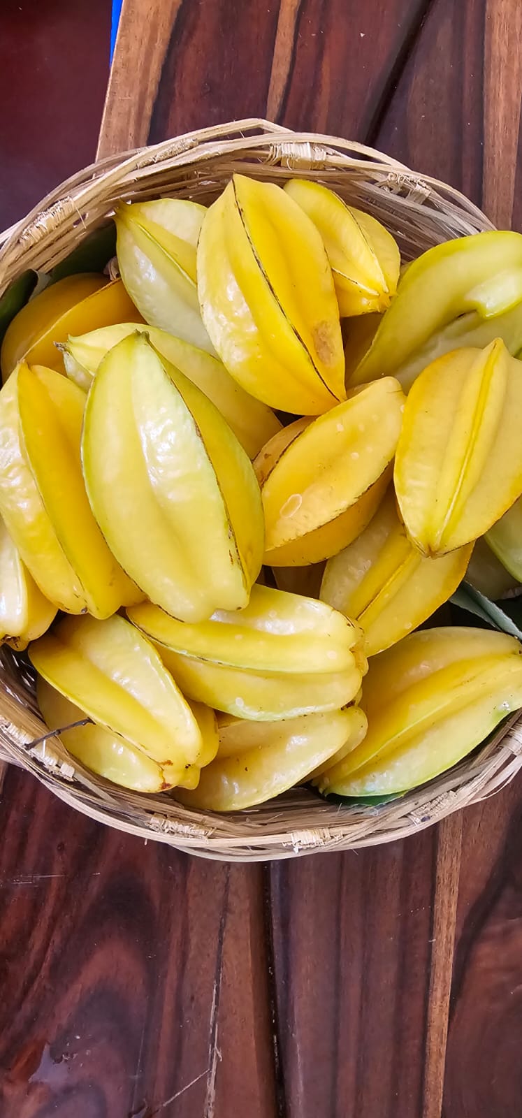 Fresh Star Fruit (Carambola)