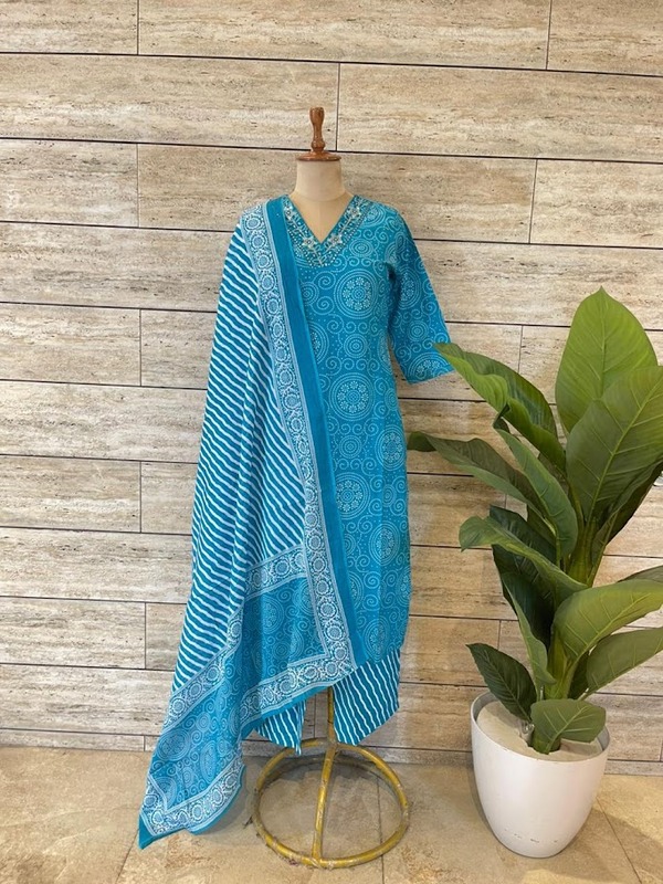Firozi Blue Bandhani Suit Set