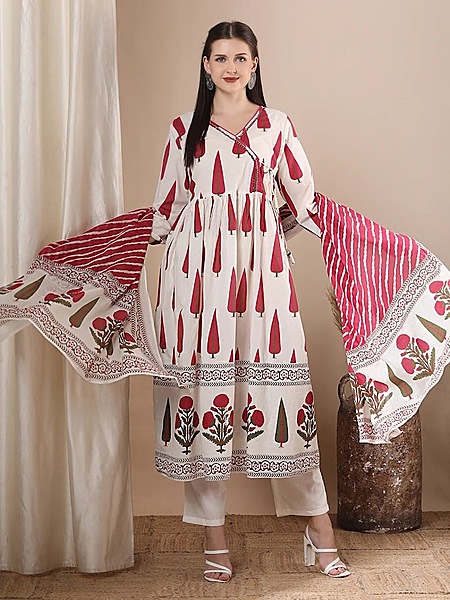 Ethnic Floral Printed Anarkali Flared Kurta with Pant and Dupatta - White