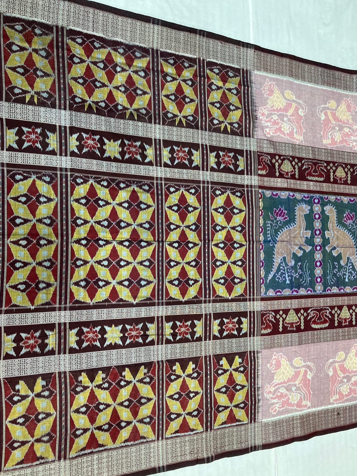 DINOSAUR BANDHA DOUBLE BORDER SAREE