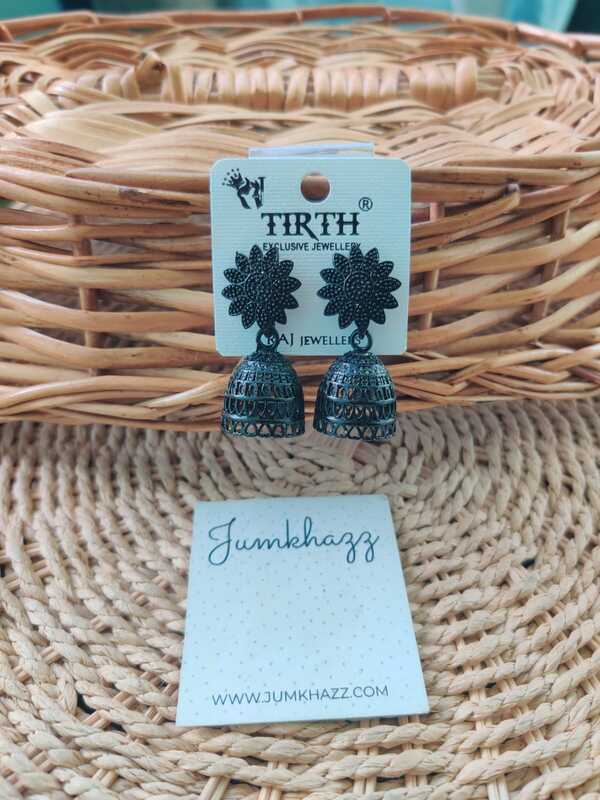 Black Jumkha (JBF661)