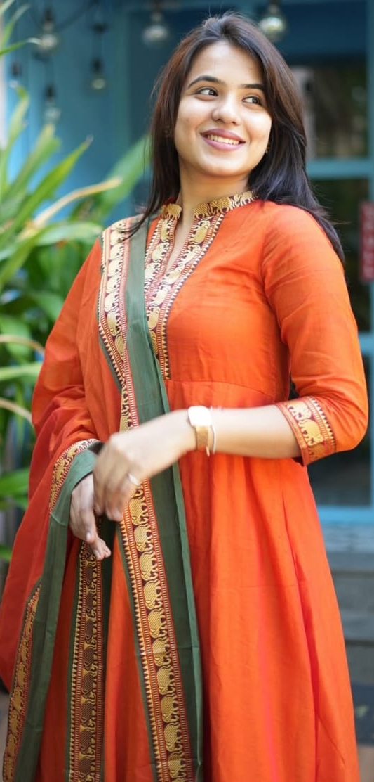 Trisha - త్రిష ( Narayanpet Salwar material - 100 Count )