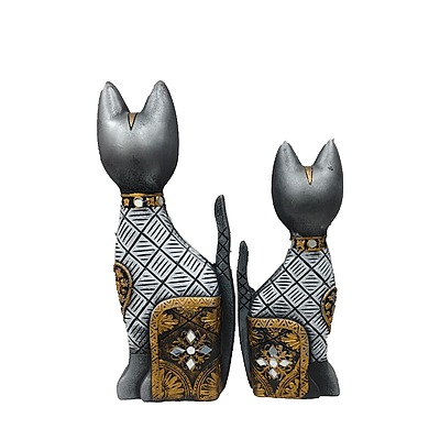 Decorative Cat Figurine in Polyresin - 1