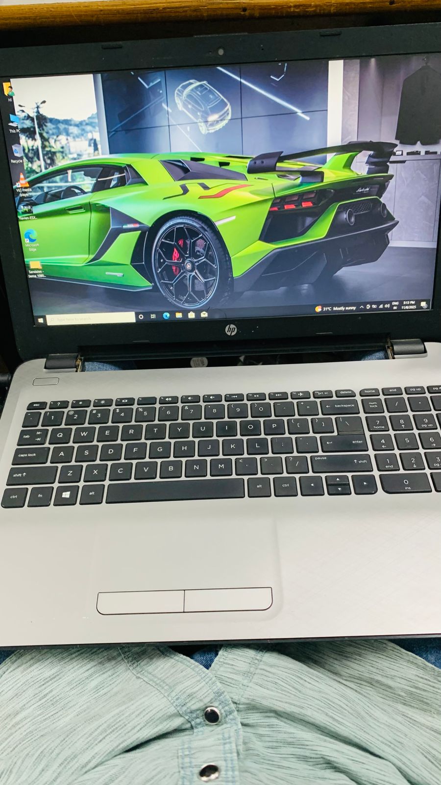 Hp 15ac (Refurbished)