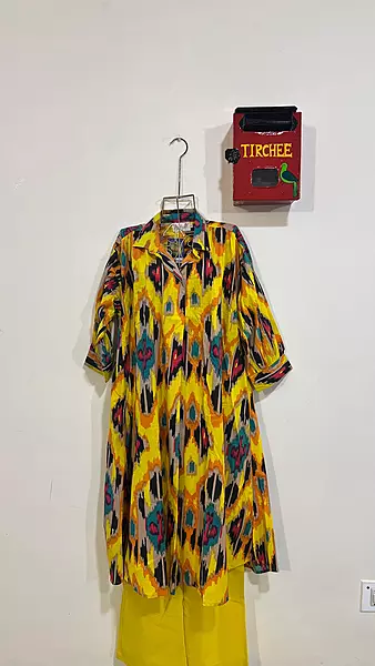 Waheeda's Collared top + Pant Set - Yellow Ikkhat