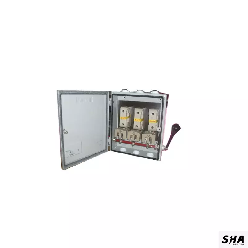 K-Three Switched Fuse unit TPN 32A Triple Pole 415VAC Rewirable - Sha360
