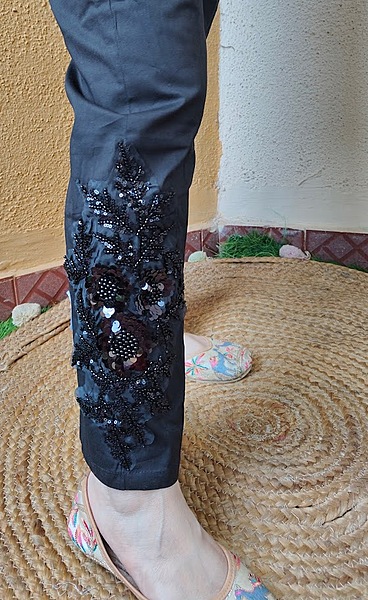 Black Stretchable Sequence Bottom