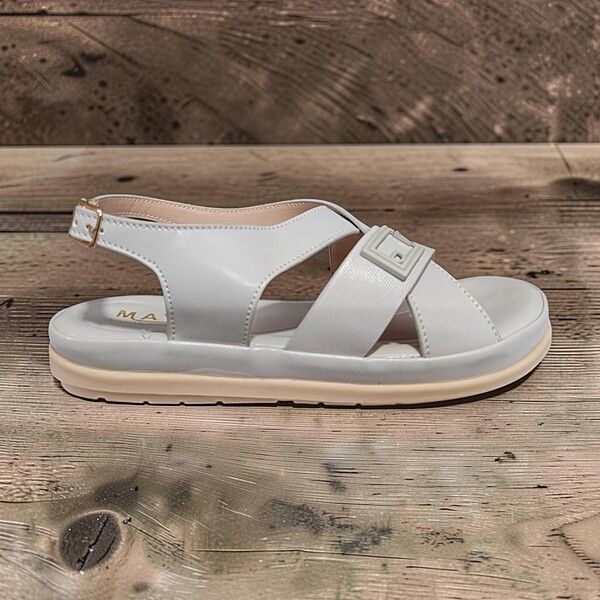 Elegant Comfort Slingback Sandals