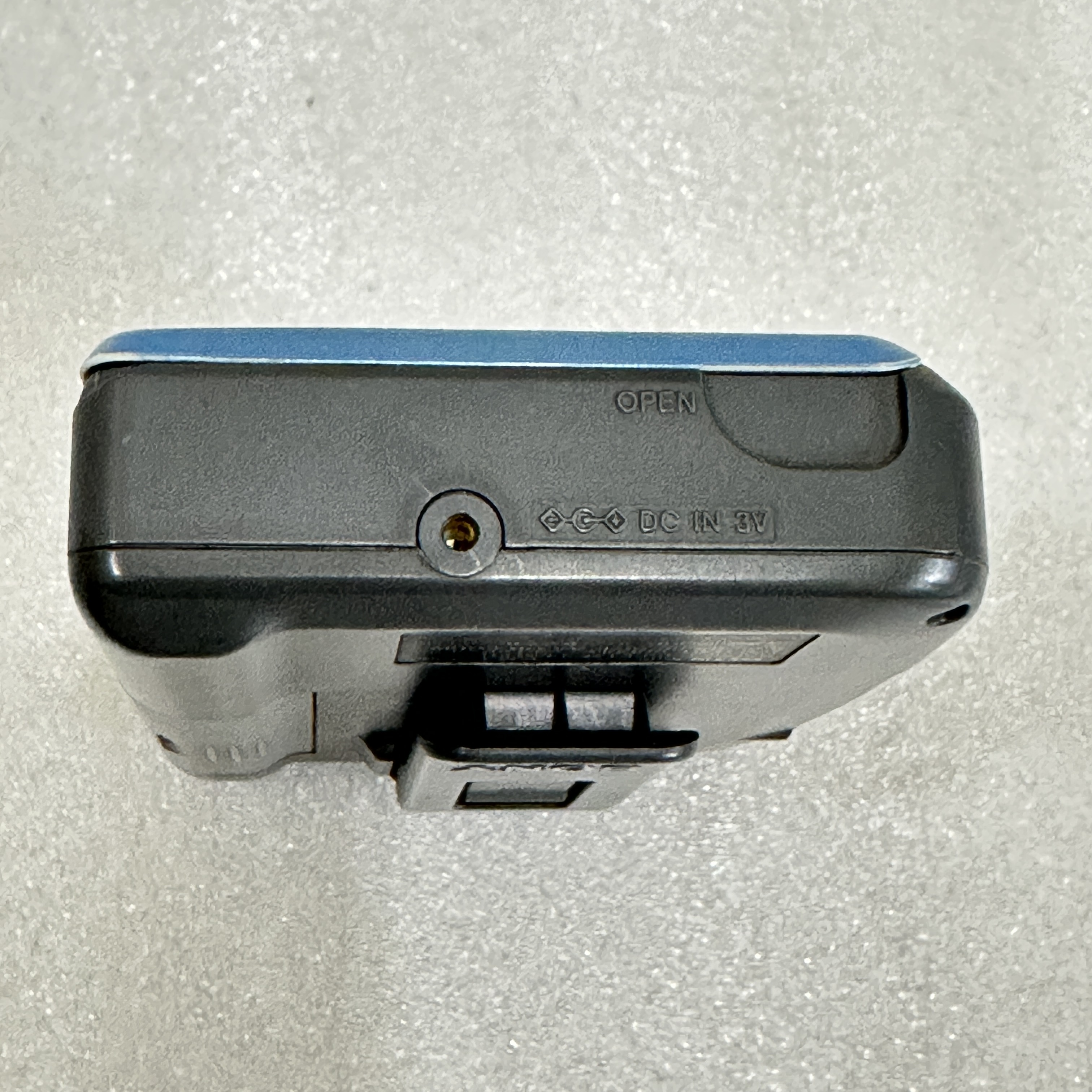 SONY - Stereo Cassette Walkman Blue - FM/AM - WM-FX199-B SONY - Stereo Cassette Walkman Blue - FM/AM - WM-FX199-B