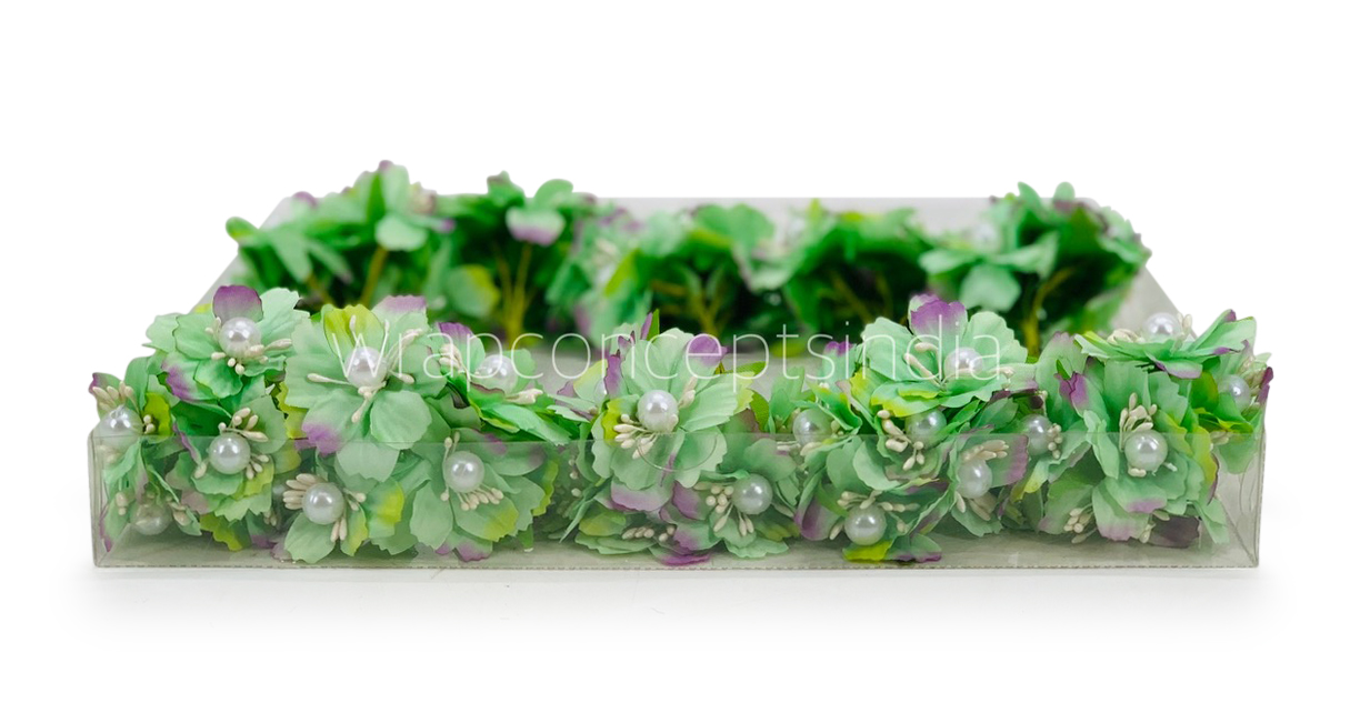 Green Flowers with White Pearl Centre