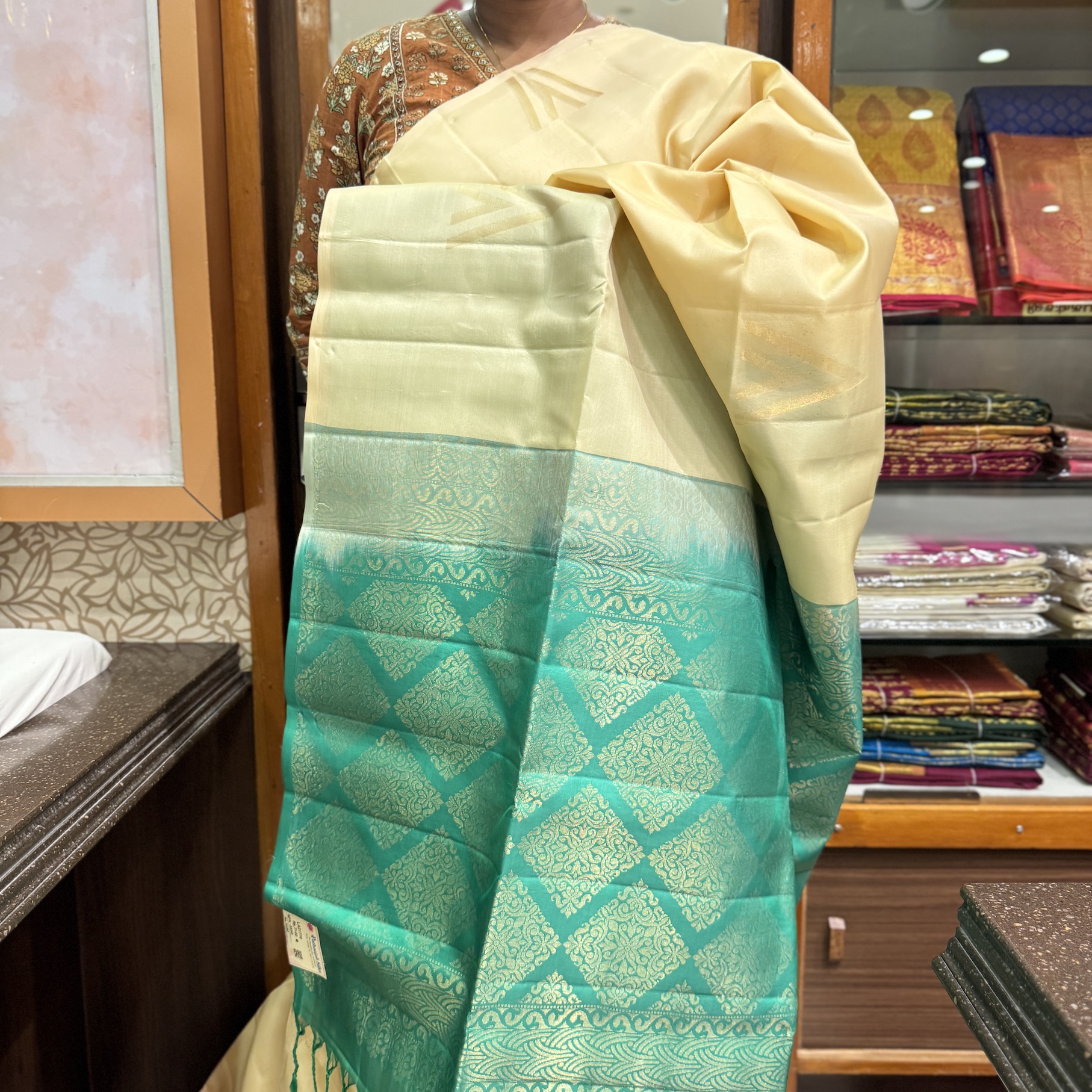 Chariot White Soft Silk Saree