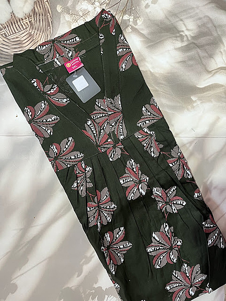 V-Neck semi collar XXL #106