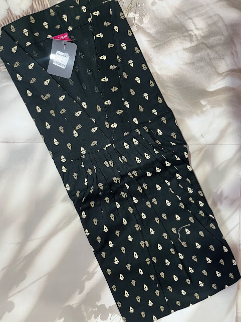 V-Neck semi collar XL #117