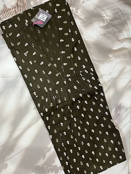 V-Neck semi collar XL #110