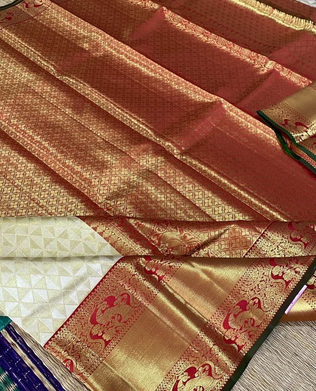 Charvi - The Bride's Favourite Kanchipuram Saree 7305
