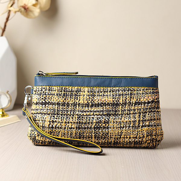 WRISTLET CLUTCH AZUL
