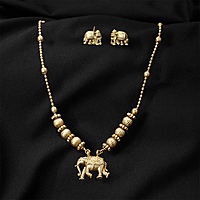 Beautiful gold color simple elephant pendant necklace with elephant stud earrings