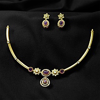 Flower oval shape rubi neck set