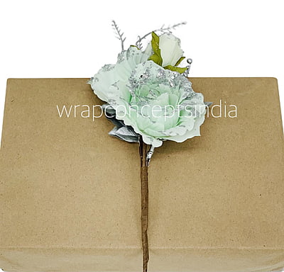 Mint Rose Ready Bunch on Stick