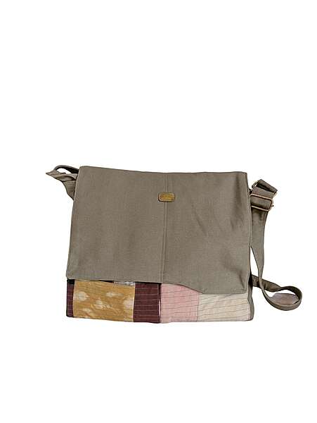 Paradise Messenger Paradise Messenger