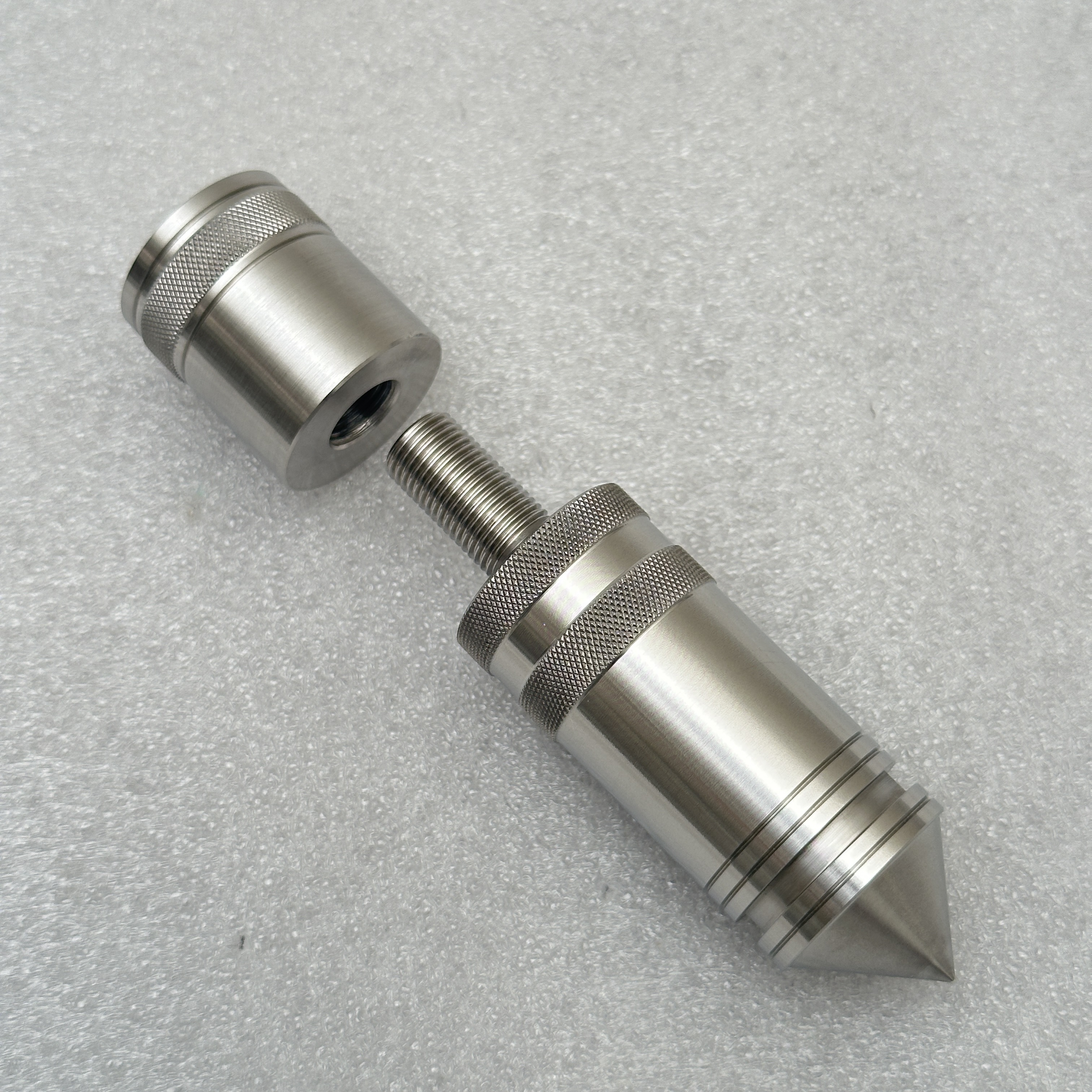 VAC - Premium Outrigger Speaker Spike Set 2 Pcs - OT-SPK VAC - Premium Outrigger Speaker Spike Set 2 Pcs - OT-SPK