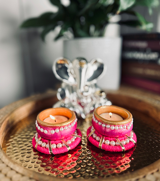 SET OF 2 HANDI PINK WITH BANGLE DIYAS