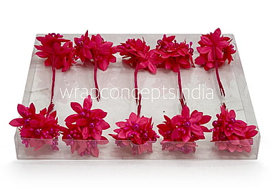 Small Flowers with Pearl & Pollen Center