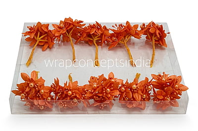 Small Flowers with Pearl & Pollen Center