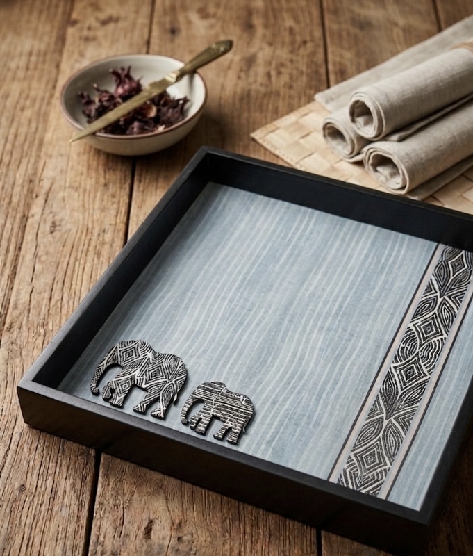 ELEPHANT BLUE SQ TRAY