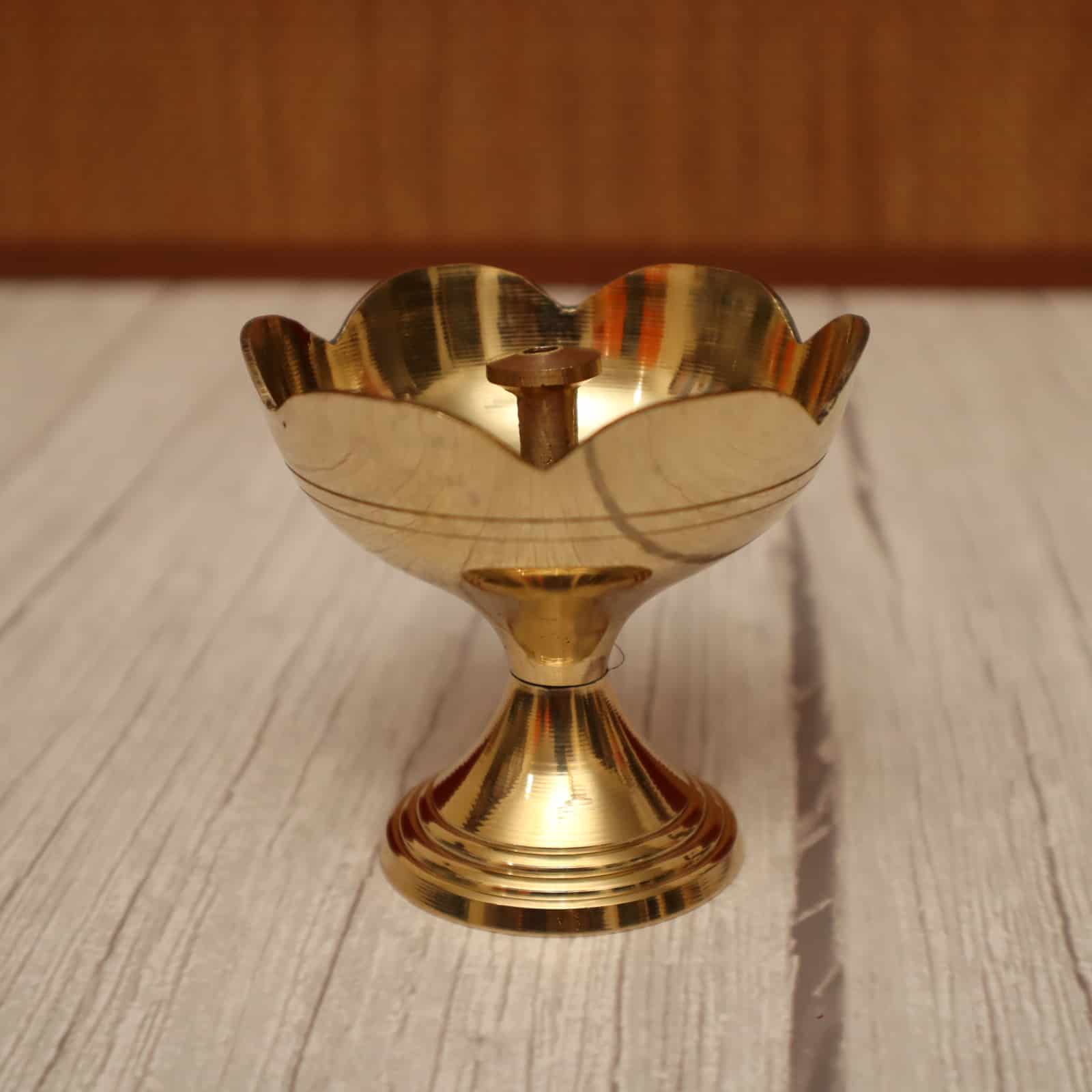 Brass Radiant Sunflower Deep - Various Sizes - Festive Deepams for Illuminating Celebrations