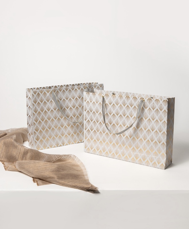 SET OF 2 GREY HORIZONTAL BAGS