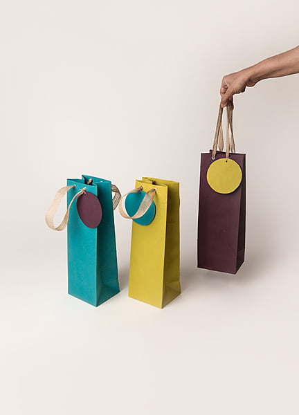 SET OF 3 ASSORTED COLOUR WINE BAGS