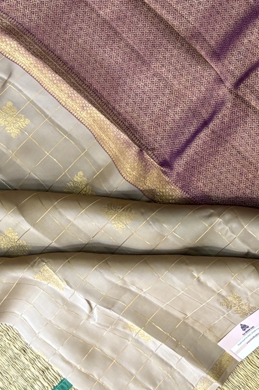 Janaki - The Silk Walk Delights - 23474