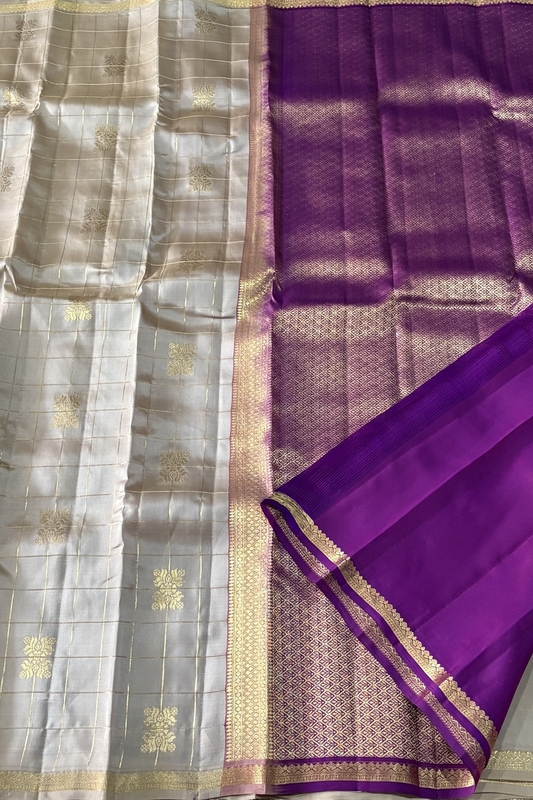 Janaki - The Silk Walk Delights - 23474