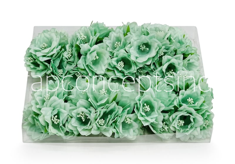 Mint Daffodils on Stick