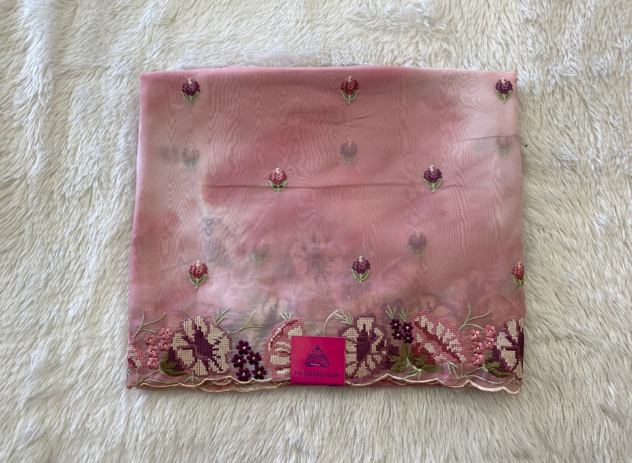 Lydia - The Soft Chiffon Saree in Thread Embroidery SWS72