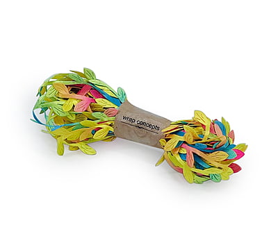 Leaf Cutout String - Multicolor