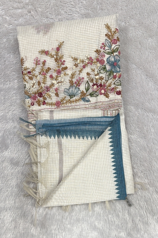 Saanvi Embroidered Saree SWS638