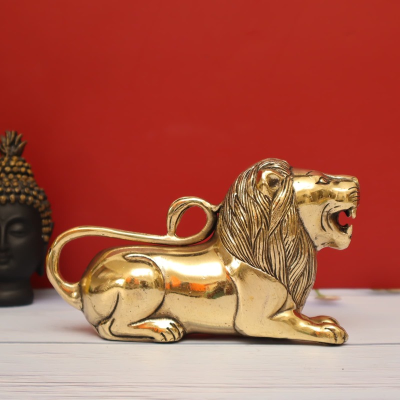 Brass Roaring sitting lion