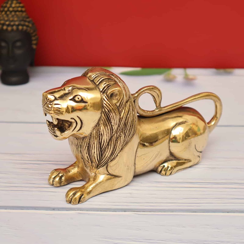 Brass Roaring sitting lion
