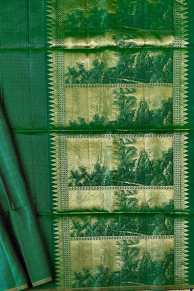 Shriya The Silk Walk Exclusives 23501