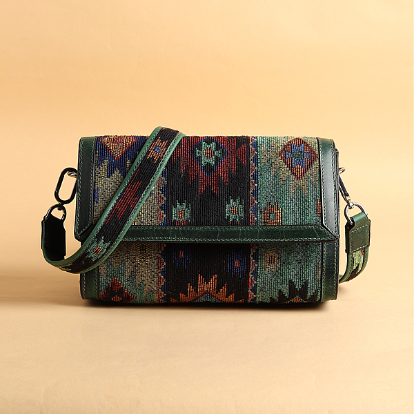 CROSS BODY FLAP VERDE