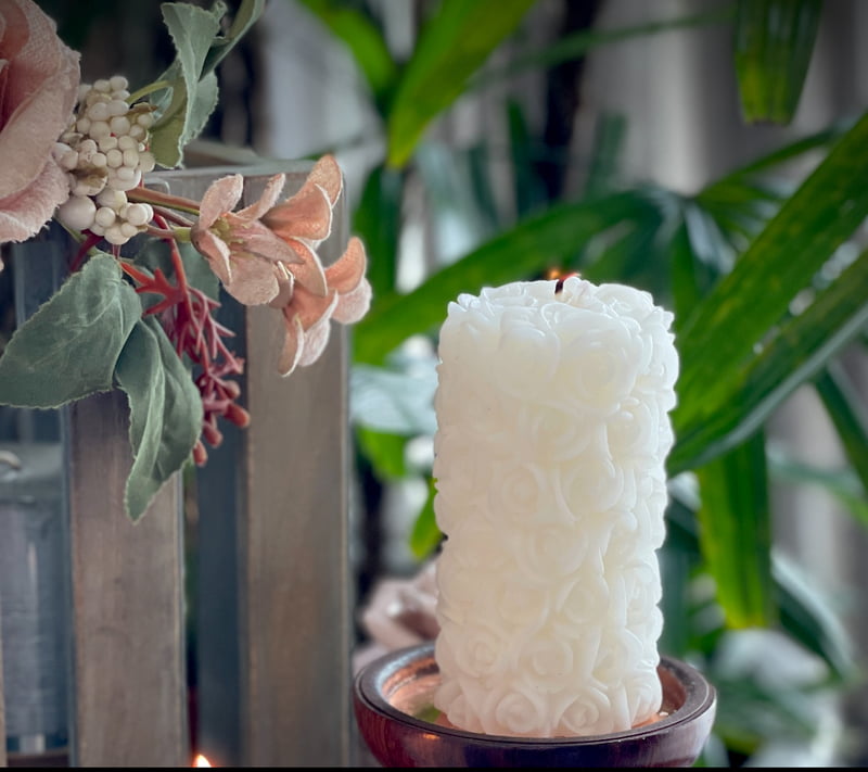TALL WHITE ROSE PILLAR CANDLE