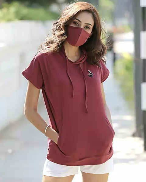 Being Winged - Hooded Top with extended shoulders (Burgundy)