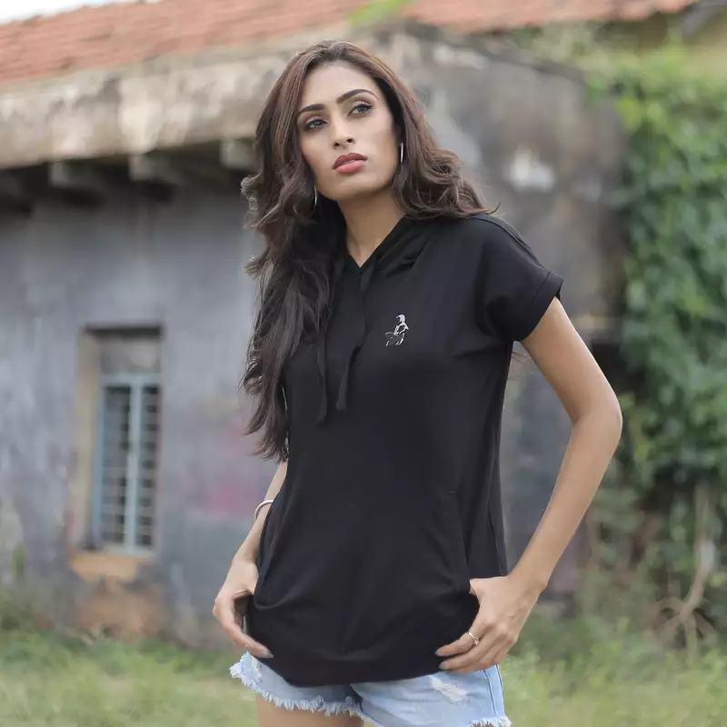 Being Winged - Hooded Top with extended shoulders (Black)